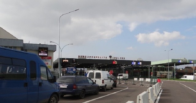 Pijanego kierowcę ciężarówki celnicy zatrzymali na przejściu granicznym w Medyce.