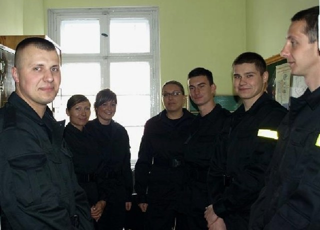 Przez pierwsze dni w KPP w Międzyrzeczu nowi policjanci poznawali tajniki policyjnej służby i jej specyfikę.