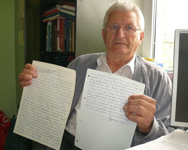 Zygmunt Magoń chce pomóc powodzianom i zachęca do tego innych. W dłoniach trzyma list, jaki publikujemy.