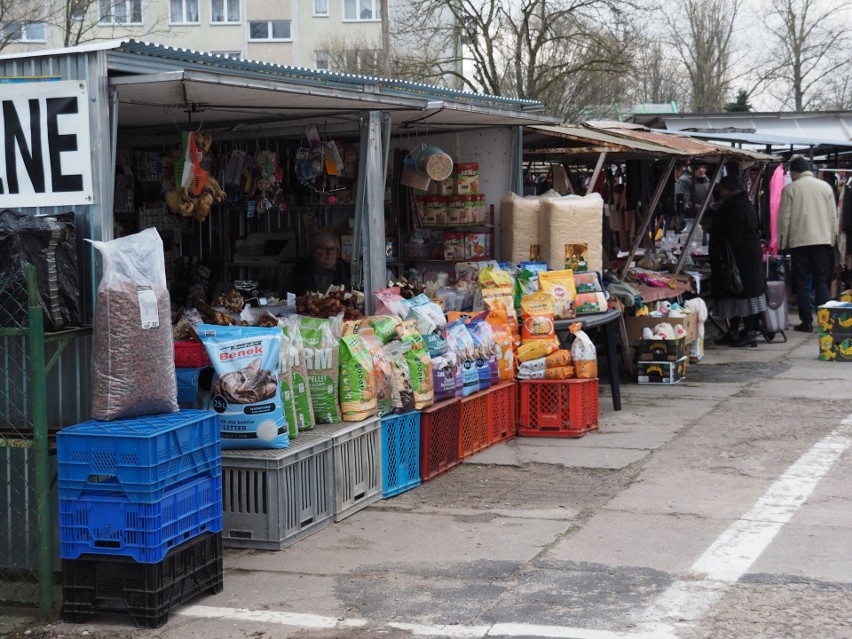 Wtorek na targowisku w Koszalinie