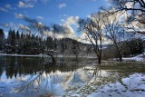 Meteorolodzy ostrzegają przed gwałtownymi zjawiskami atmosferycznymi w regionie radomskim. Będzie wiało, ma padać deszcz lub śnieg