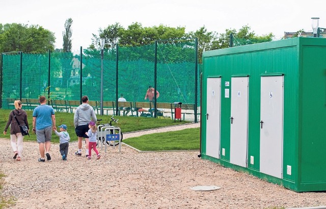 Oficjalne otwarcie Wodnej Doliny Zarząd Obiektów Sportowych planuje na pierwszy weekend po zakończeniu roku szkolnego, ale ze względu na sygnały mieszkańców, toalety zostały otwarte