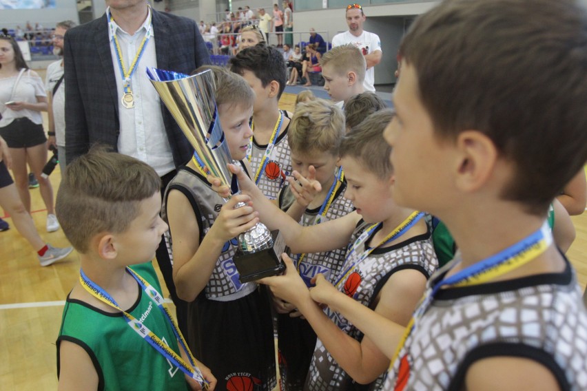 Śląska Gala Koszykówki Młodzieżowej 2019. Święto basketu w Tychach. ZDJĘCIA, LISTA WYRÓŻNIONYCH