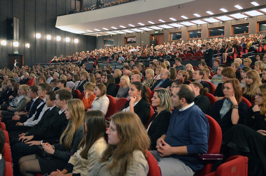 Łódzcy licealiści zainaugurowali nowy rok kulturalny w Teatrze Wielkim