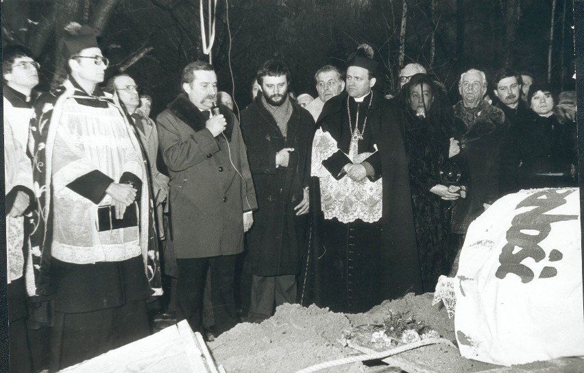 Pogrzeb zmarłego 24 lutego 1984 r. Lecha Bądkowskiego stał...