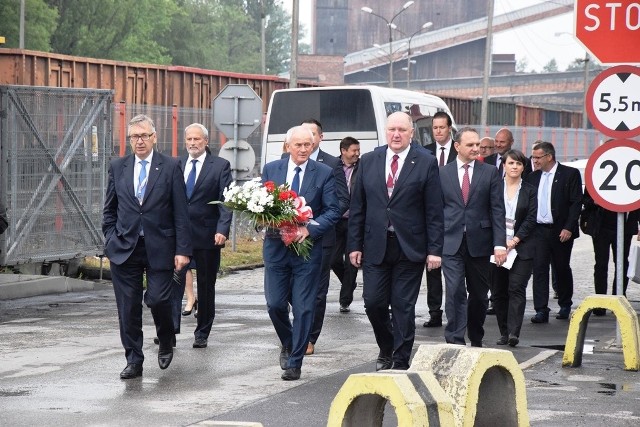 Krzysztof Tchórzewski, minister energii, odwiedził w piątek, 18 maja, kopalnię PG Sliesia w Czechowicach-Dziedzicach