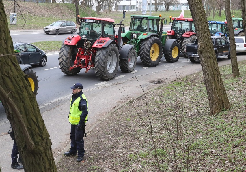 Ostatnie blokady dróg odbywały się w marcu i kwietniu, po...