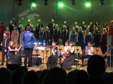 Wspomnieniowy koncert "Lubię wracać tam" zagościł w Filharmonii Zielonogórskiej. Usłyszeliśmy perełki polskiej rozrywki z dawnych lat