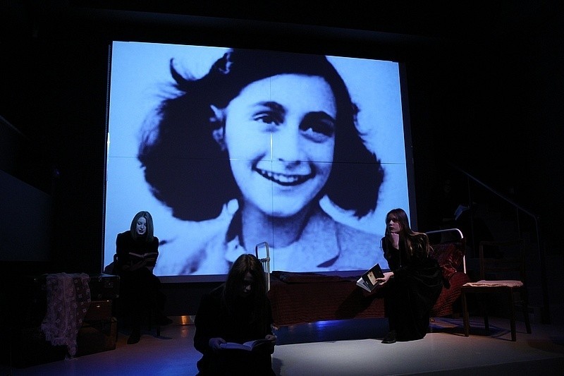 "Dzienniki Anne Frank" w Teatrze Zbożowym