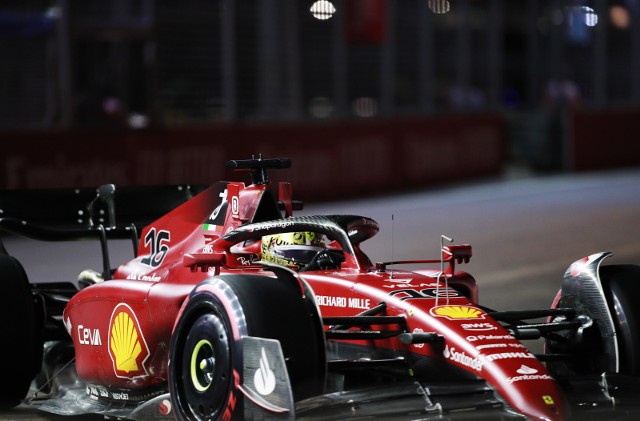 Charles Leclerc wywalczył pole position w Grand Prix Singapuru F1
