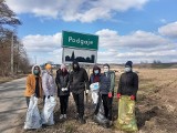 Podgaje w gminie Skalbmierz pokazało, jak budzi się do życia wiosna. Mieszkańcy powitali ją wielkim sprzątaniem (ZDJĘCIA)