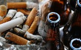 Od 2022 zdrożeją papierosy, wódka, piwo i wino - wyliczenia. Taka będzie podwyżka akcyzy 
