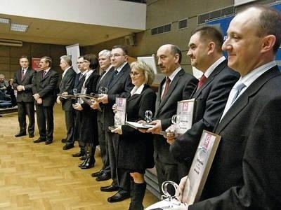 Wczoraj wręczono dyplomy zwycięzcom konkursu "Mądra Gmina 2009" Fot. Magdalena Uchto