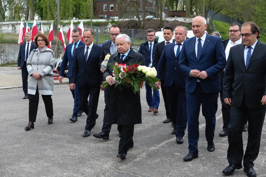 Jarosław Kaczyński odwiedził Stocznię Szczecińską [ZDJĘCIA]