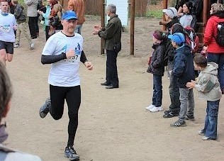 Pastor Andrzej Hara regularnie biega. Na zdjęciu: podczas...