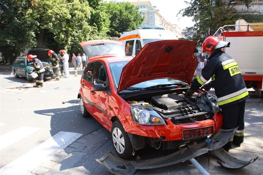 Jedna osoba została ranna w wypadku w Opolu.