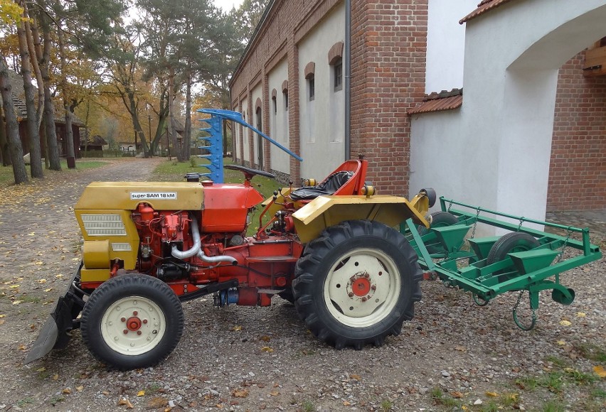 Muzeum Wsi Radomskiej ma króla SAM-ów! To najwyższej klasy traktor amatorskiej roboty wśród 11 tysięcy w Polsce