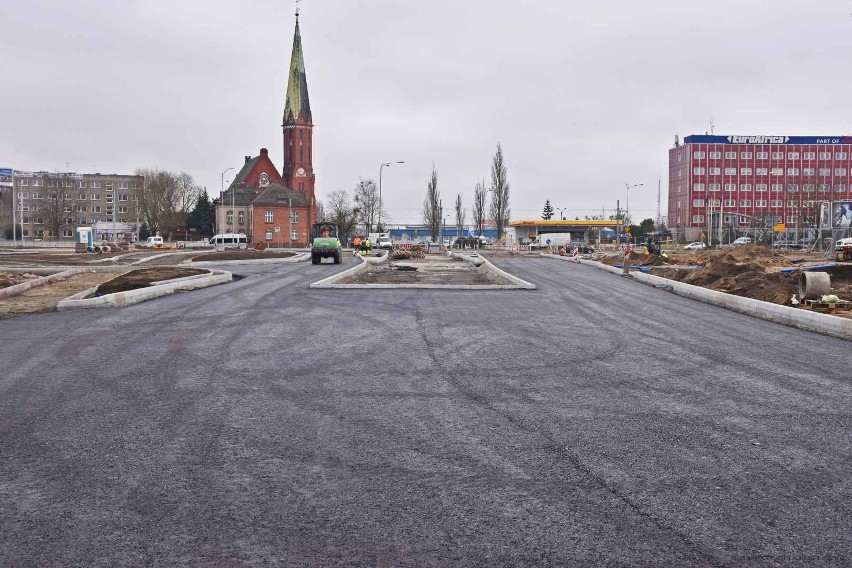 Sprawdzamy stan prac na Międzyodrzu. Widoczne są pierwsze fragmenty nowego ronda[ZDJĘCIA] 10.03.2022