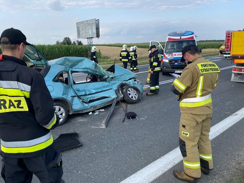 Opole Wrzoski. Wypadek na Wrocławskiej, przy stacji Orlenu,...