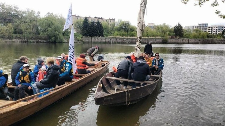 Płyniemy Polsko: Podróż rybniczan trwa. Dziś kierunkiem jest...