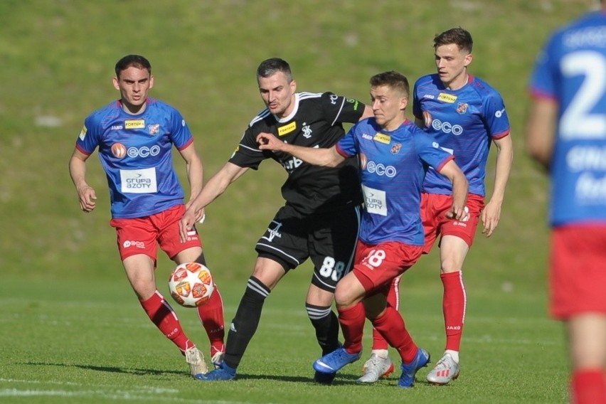 Odra Opole - ŁKS Łódź 3-3.