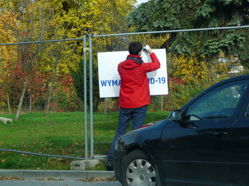 Mija ponad rok od wybuchu pandemii COVID-19. Jak zmieniło się życie pabianiczan? ZDJĘCIA