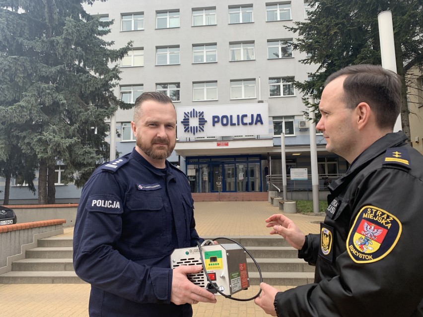 Miasto podarowało ozonator policji.