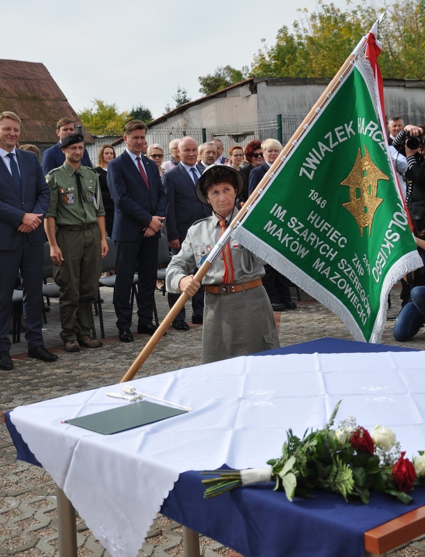 Hufiec ZHP z Makowa już oficjalnie nosi imię Szarych Szeregów [ZDJĘCIA]