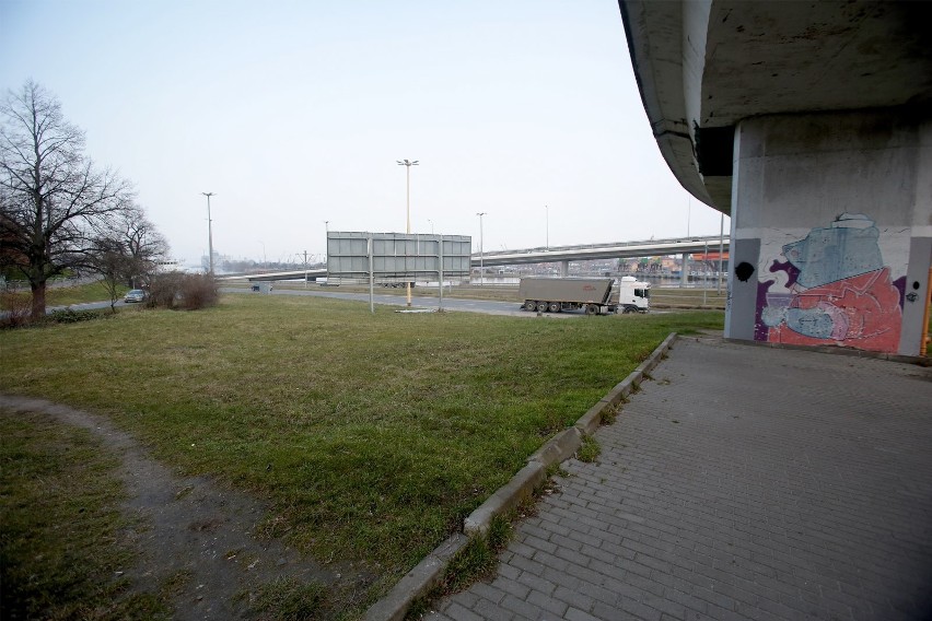 Miejsce nowego parkingowca w Szczecinie "niezwykle szkodliwe". SARP apeluje o wstrzymanie przetargu