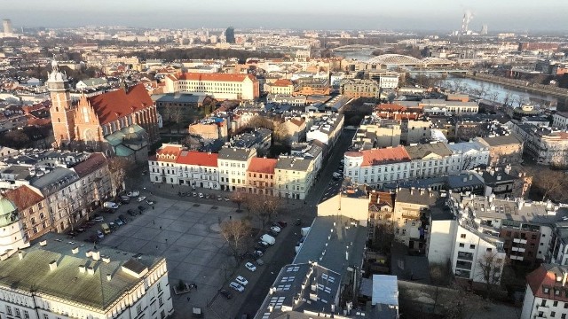 Kazimierz z lotu ptaka, na zdjęciu widoczny m.in. plac Wolnica