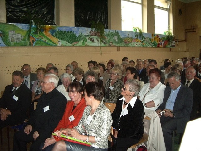 Na zjazd przyjechało blisko 200 absolwentów bodzentyńskiej szkoły.