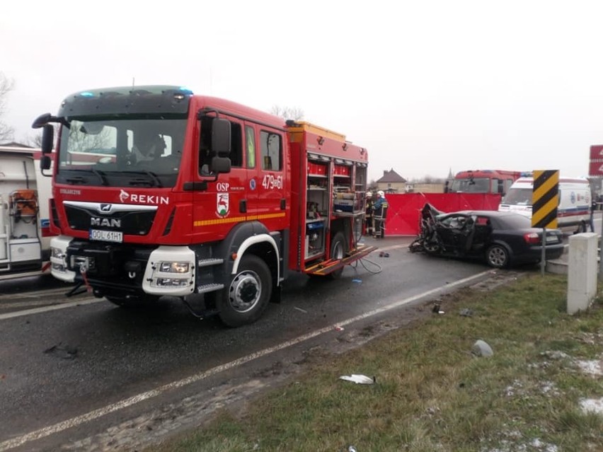 Tragiczny wypadek w Gorzowie Śląskim. Kierowcy w ciężkim stanie [NOWE FAKTY]