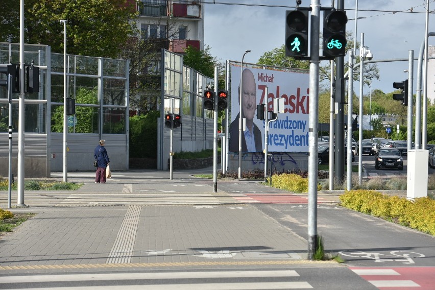 Przejście dla pieszych przy Kraszewskiego.