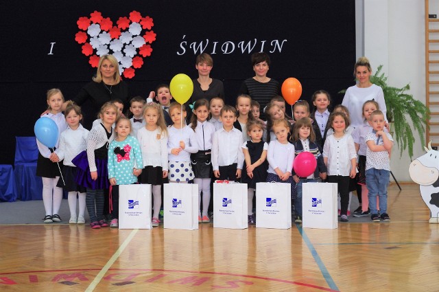 W Szkole Podstawowej nr 3 świętowano 73. rocznicę zdobycia Świdwina