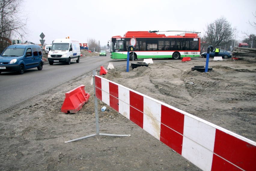 Przebudowa Krochmalnej z Diamentową. W końcu mniej kłopotów z przejazdem (ZDJĘCIA)