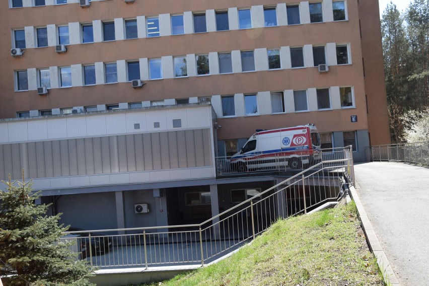 Szpital w Nowej Soli ograniczył przyjęcia planowe na kilku...