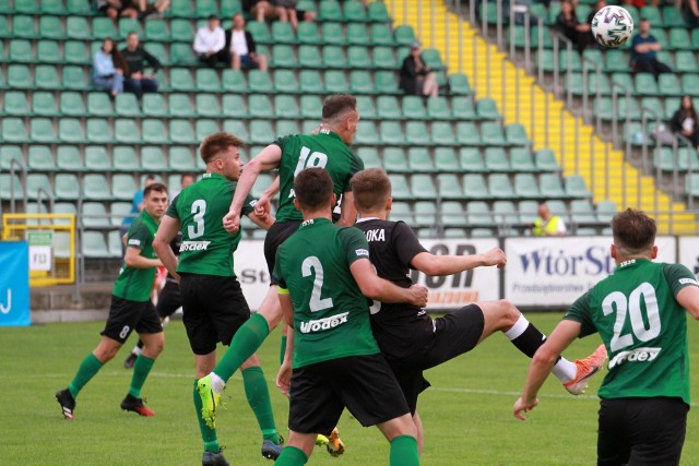 Piłkarze Stali Stalowa Wola przegrali w finale Regionalnego Pucharu Polski z Wisłoką Dębica 0:1. Sprawdź, jak oceniliśmy zielono-czarnych za ten pojedynek w skali 1-10.