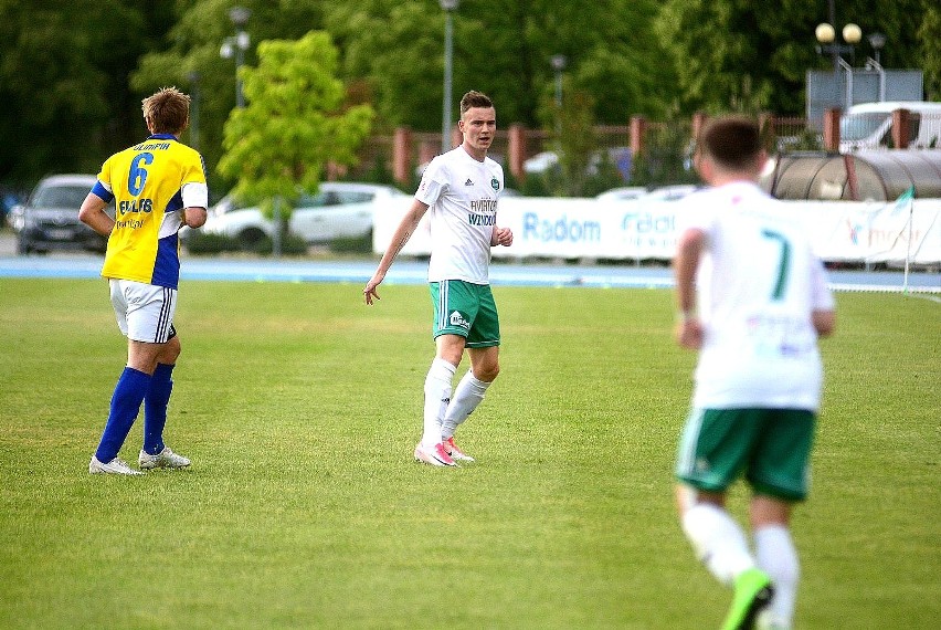 Radomiak Radom pokonał u siebie Olimpię Elbląg 4:0.