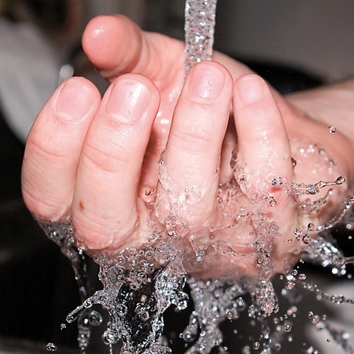 Kąpiel, mycie rąk, zębów, będzie wkrótce w gminie Białogard prawdziwym luksusem.