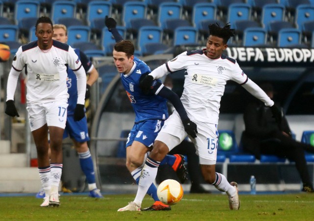 Lech Poznań - Rangers FC 0:2. Szkoci nie wrzucili najwyższego biegu, ale i tak wygrali. Zobacz zdjęcia z meczu z ekipą Stevena Gerrarda.