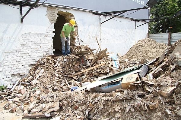 Wreszcie rozpoczął się remont kamienicy przy ulicy Kilińskiego 15