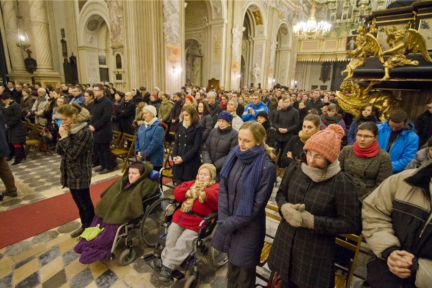 Do kościoła św. Anny w Krakowie chodzi więcej osób niż liczy...