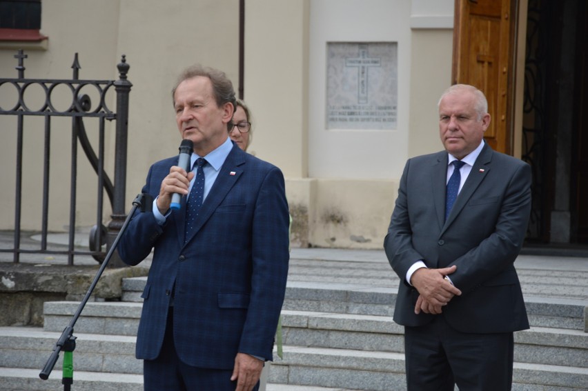 Minister Włodzimierz Bernacki i wicewojewoda Ryszard Pagacz