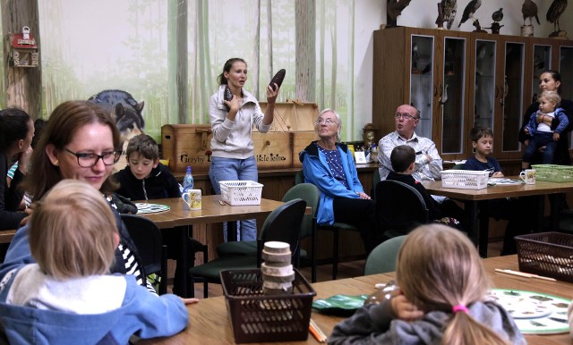 Wakacyjne warsztaty w Centrum Edukacji Ekologicznej przy ul. Nad Torem 1 w Grudziądzu