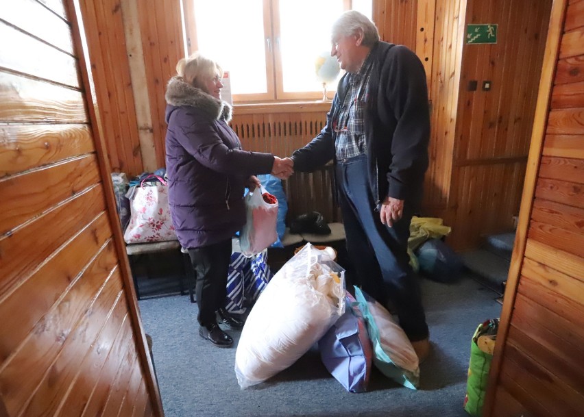 Sztab w "Echu Dnia" w Radomiu przekazał kolejną pomoc dla uchodźców z Ukrainy. Trafiła do Izby Lekarskiej
