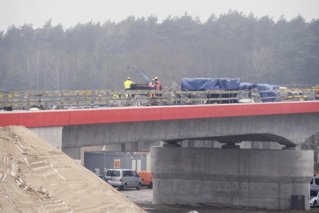 Cała inwestycja w Rogalinku ma być zakończona do końca roku, nowy most być może będzie oddany do użytku jeszcze w lipcu