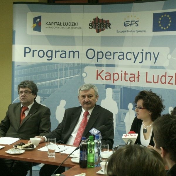 O Programie Operacyjnym Kapitał Ludzki wicemarszałek Zdzisław Wrzałka poinformował na specjalnej konferencji prasowej.