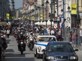 Rozpoczęcie sezonu motocyklowego 2023 w Łodzi. Blisko 4 tysiące motocykli przed Atlas Areną i na Piotrkowskiej ZDJĘCIA