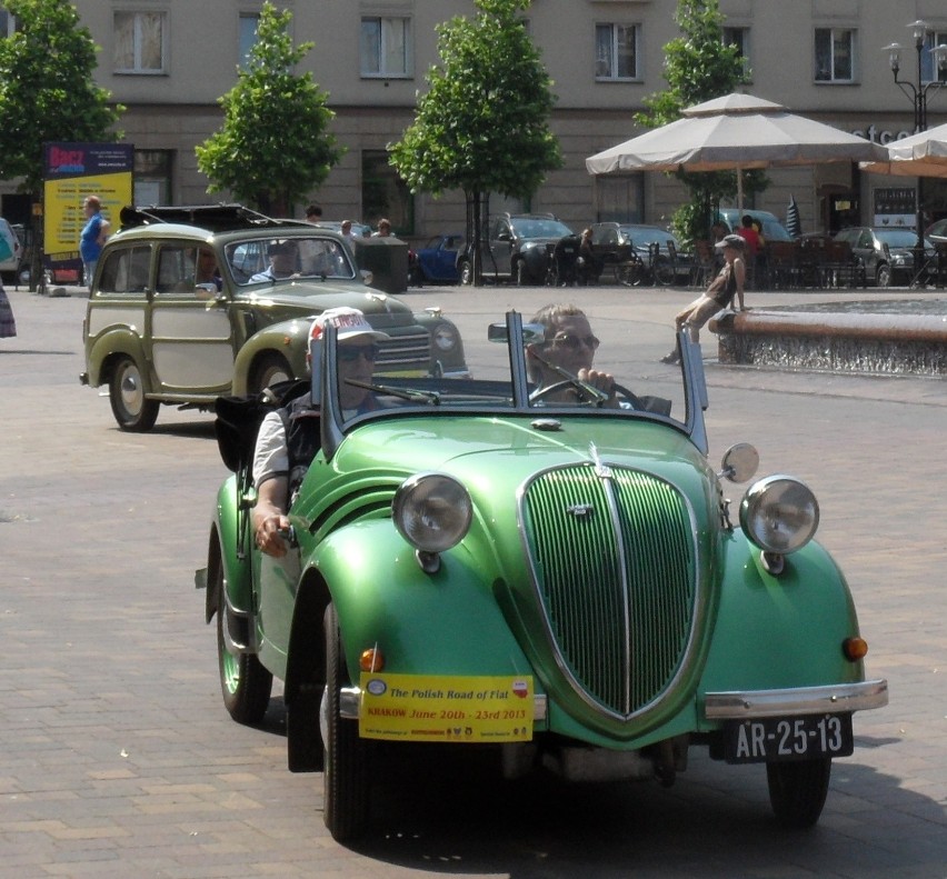 Topolino - parada fiatów w Tychach