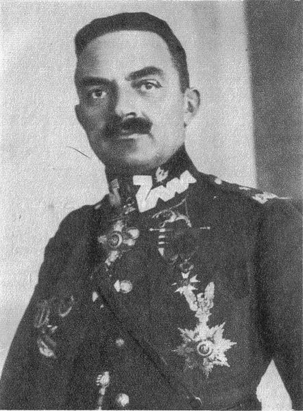 Generał Włodzimierz Zagórki w mundurze Wojska Polskiego.